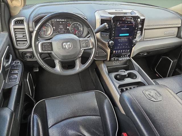 2020 RAM 2500 Laramie Crew Cab 4X4 6'4' Box