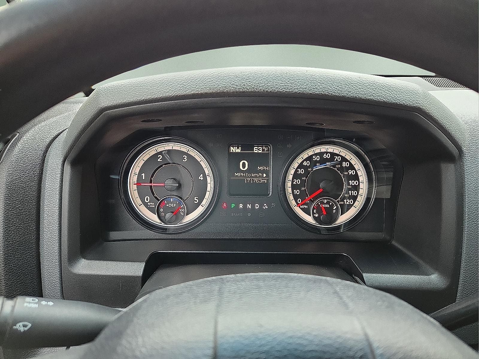 2018 RAM 2500 Tradesman Crew Cab 4x4 8' Box