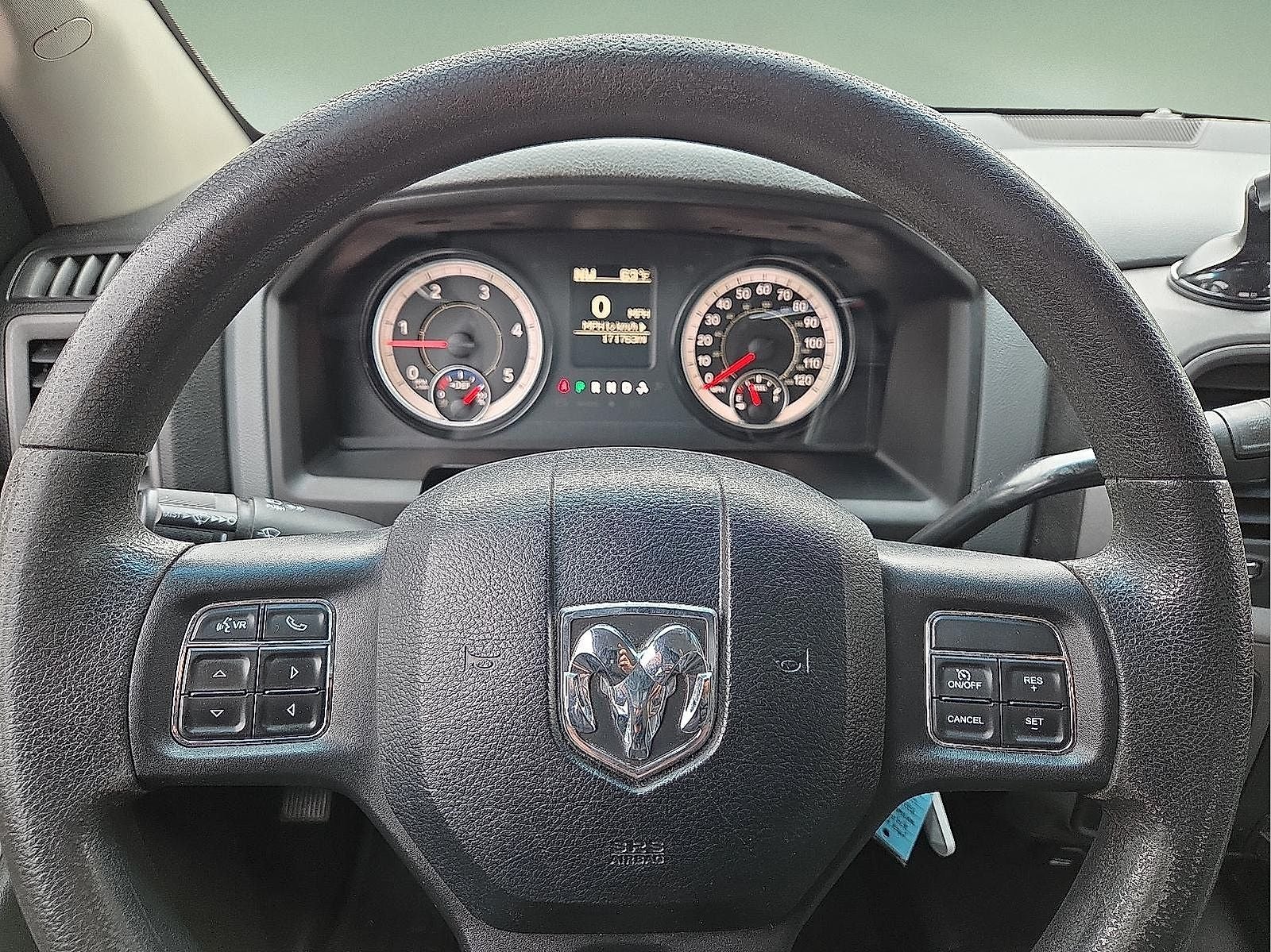 2018 RAM 2500 Tradesman Crew Cab 4x4 8' Box