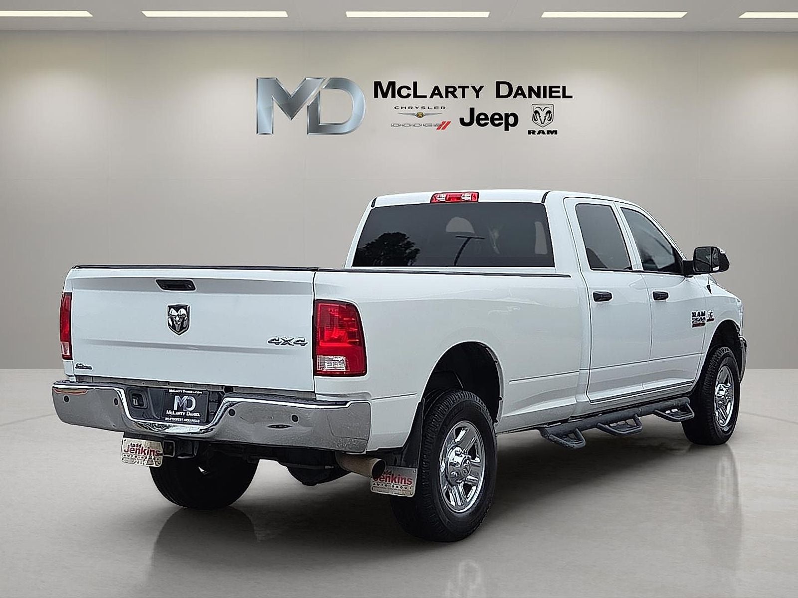 2018 RAM 2500 Tradesman Crew Cab 4x4 8' Box