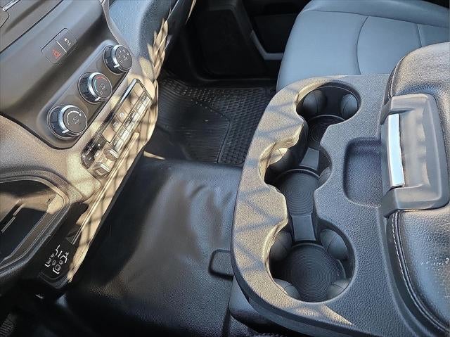 2023 RAM 4500 Chassis Tradesman/SLT