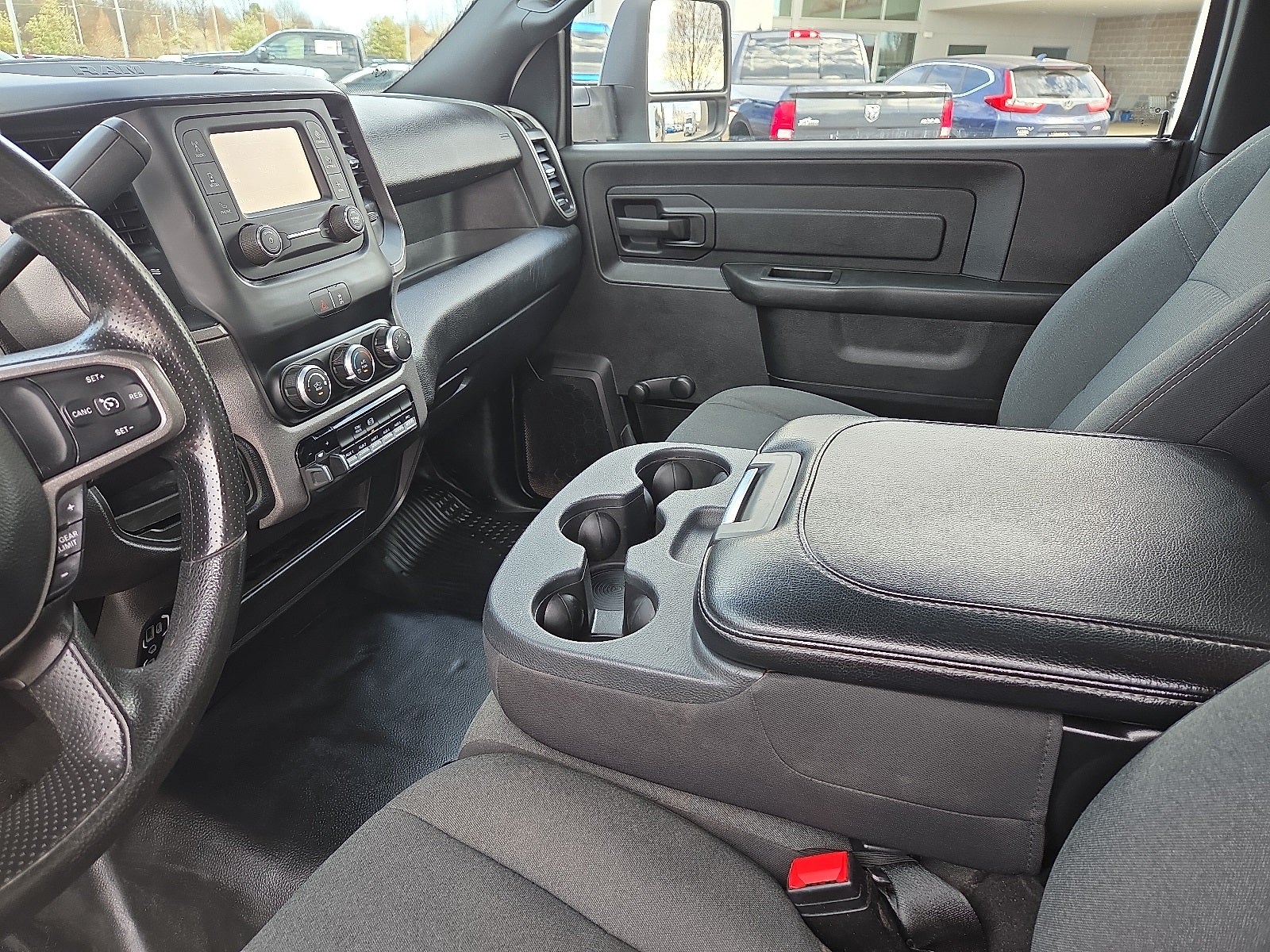 2023 RAM 5500 Chassis Tradesman/SLT