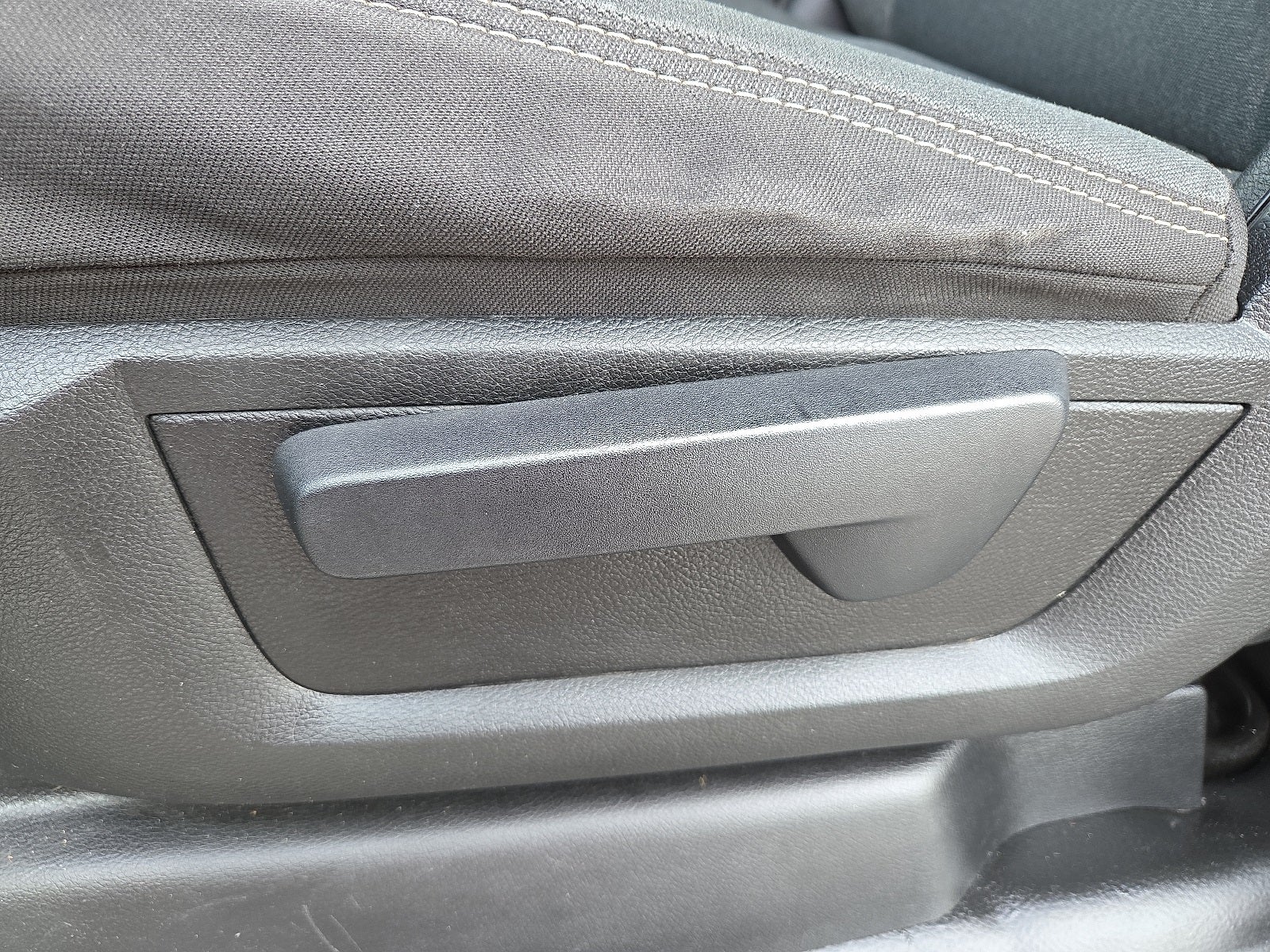 2023 RAM 5500 Chassis Tradesman/SLT