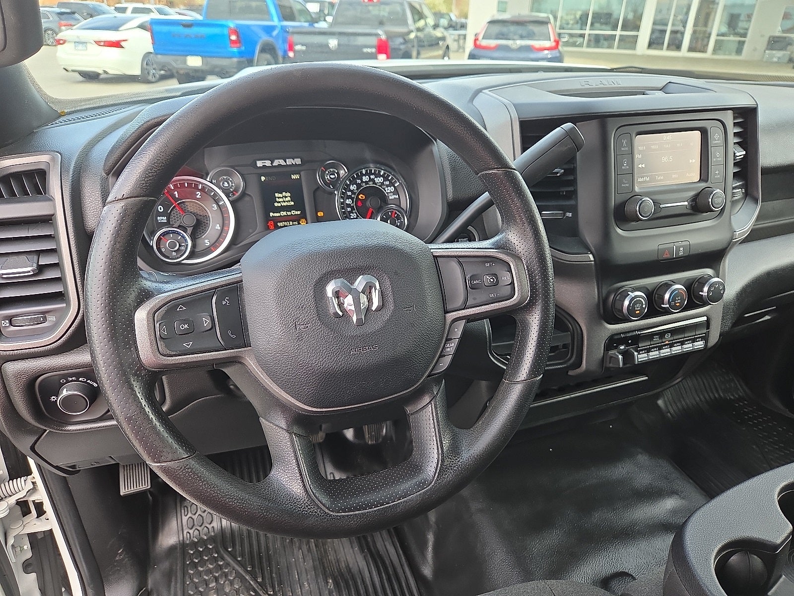 2023 RAM 5500 Chassis Tradesman/SLT