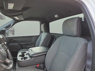 2023 RAM 5500 Chassis Tradesman/SLT