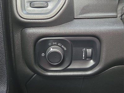 2023 RAM 5500 Chassis Tradesman/SLT