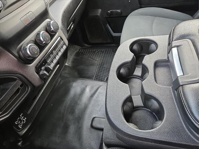 2023 RAM 5500 Chassis Tradesman/SLT