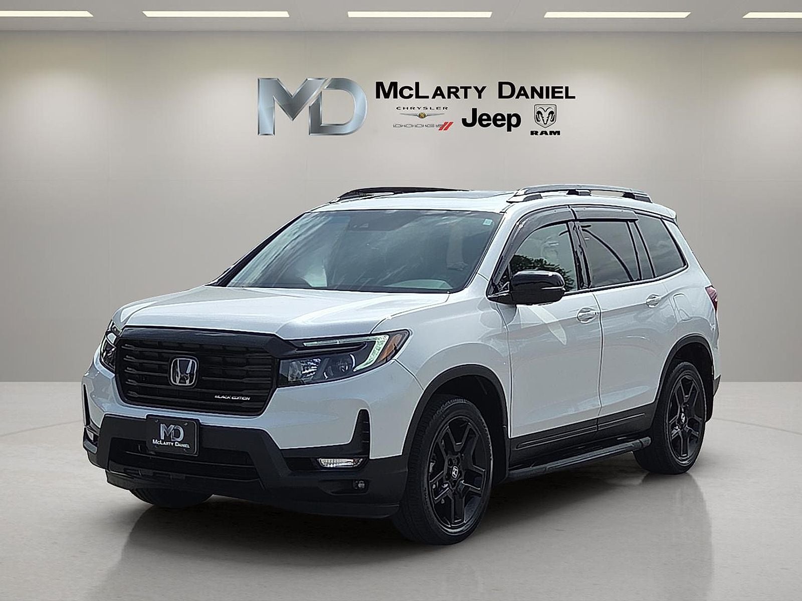 2024 Honda Passport AWD Black
