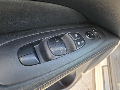 2020 Nissan Pathfinder SL 2WD