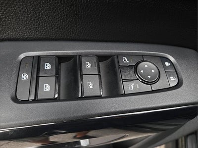 2025 Nissan Pathfinder S FWD