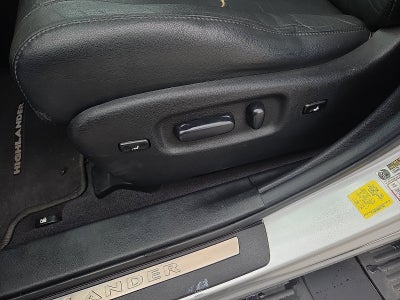 2013 Toyota Highlander Limited V6