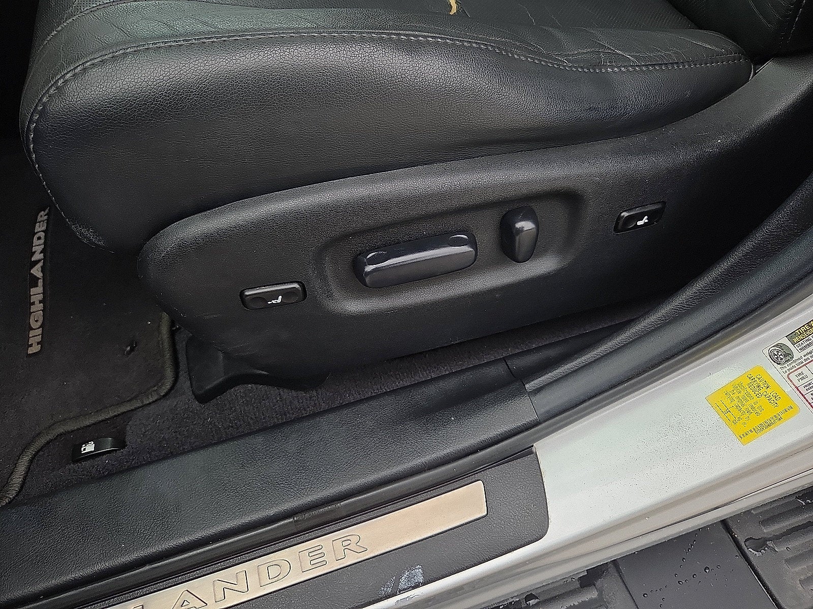 2013 Toyota Highlander Limited V6