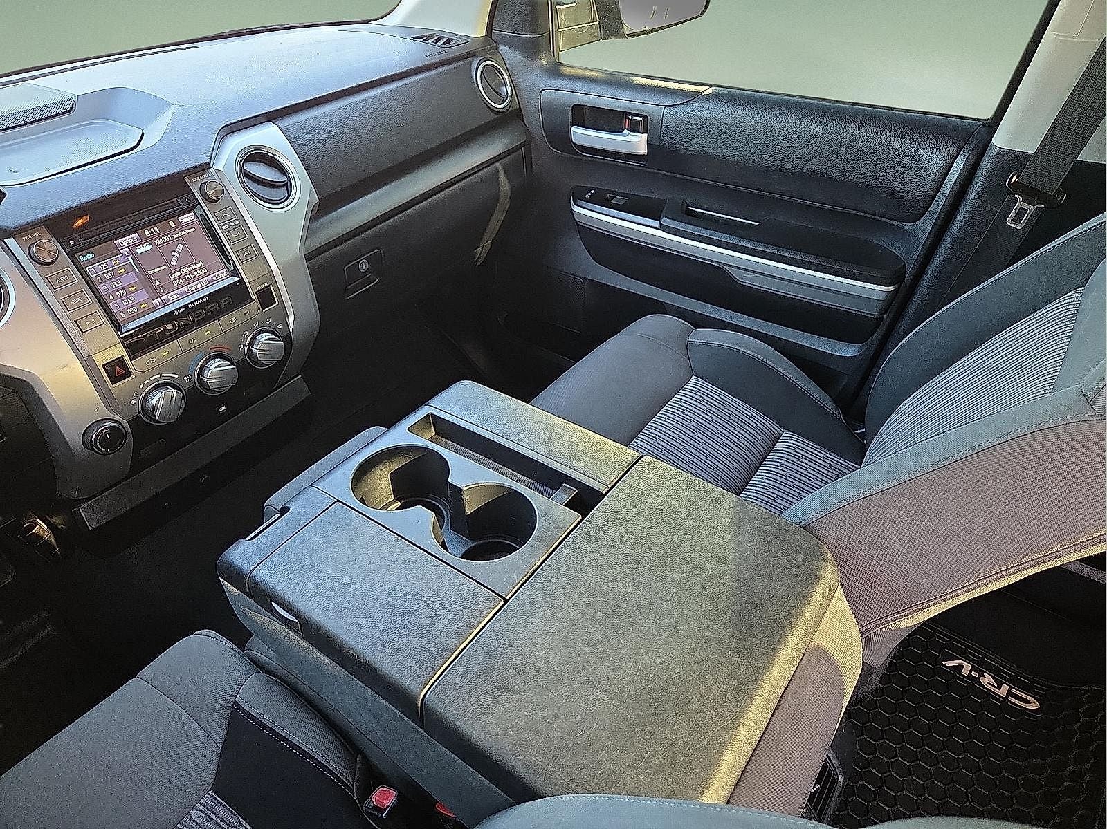 2014 Toyota Tundra SR5 5.7L V8