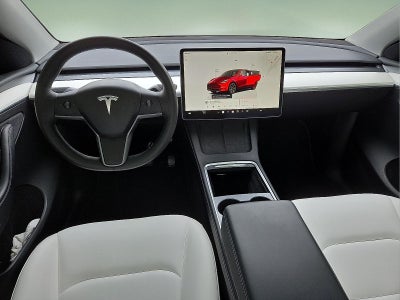 2025 Tesla Model Y Long Range Dual Motor Rear-Wheel Drive