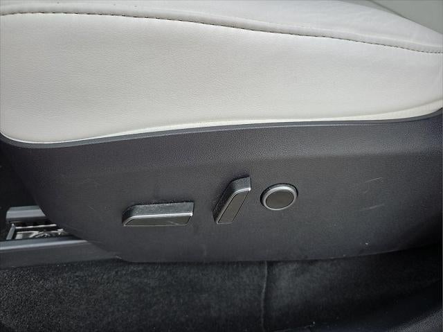 2025 Tesla Model Y Long Range Dual Motor Rear-Wheel Drive