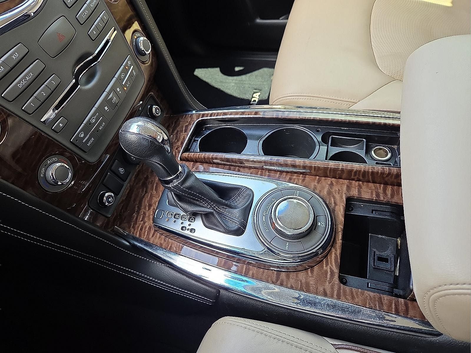 2017 Nissan Armada Platinum