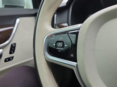 2019 Volvo S90 T6 Momentum