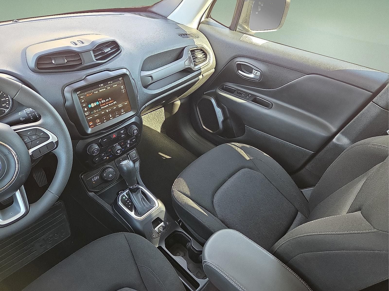 2023 Jeep Renegade Latitude 4x4