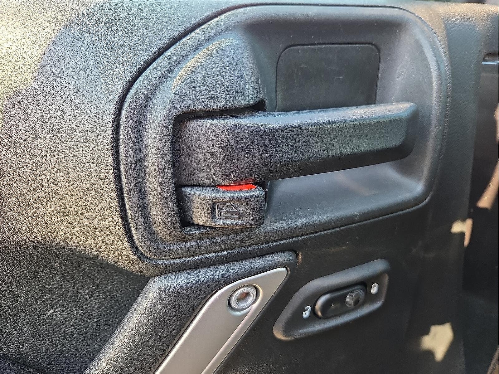 2017 Jeep Wrangler Sahara 4x4