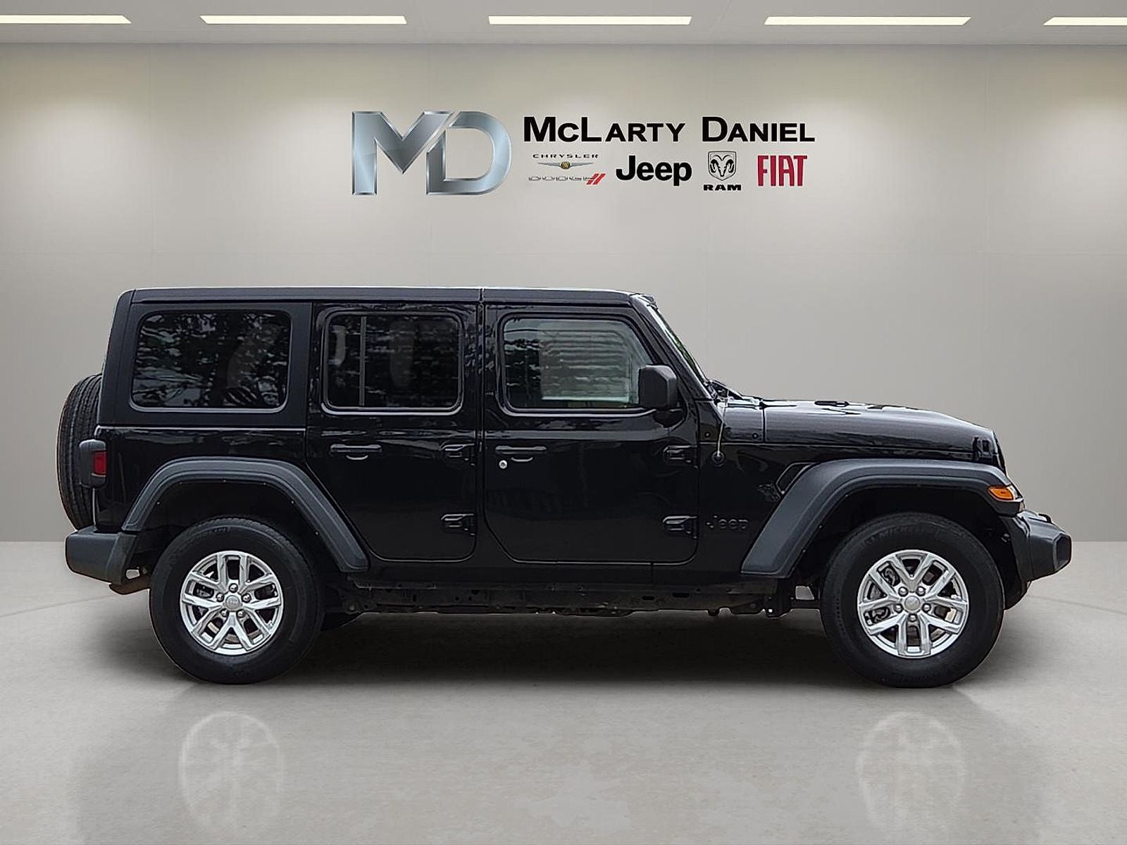 2023 Jeep Wrangler 4-Door Sport S 4x4