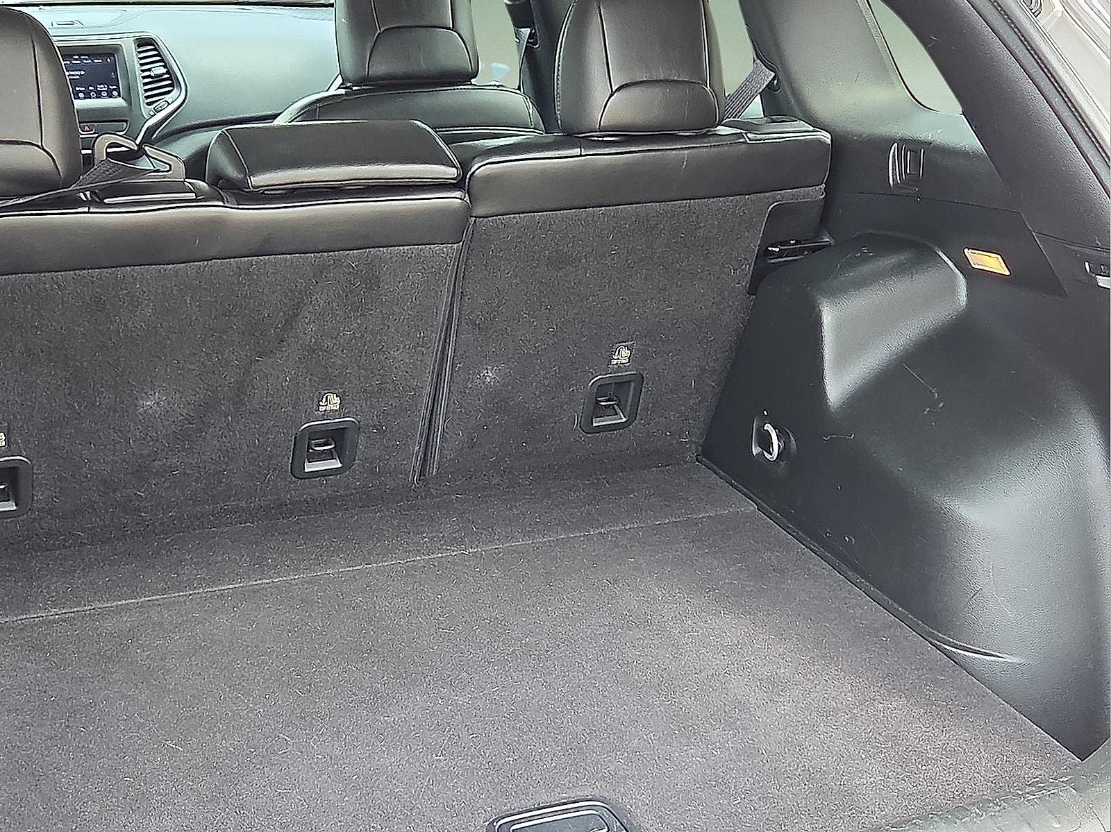 2019 Jeep Cherokee Latitude Plus FWD