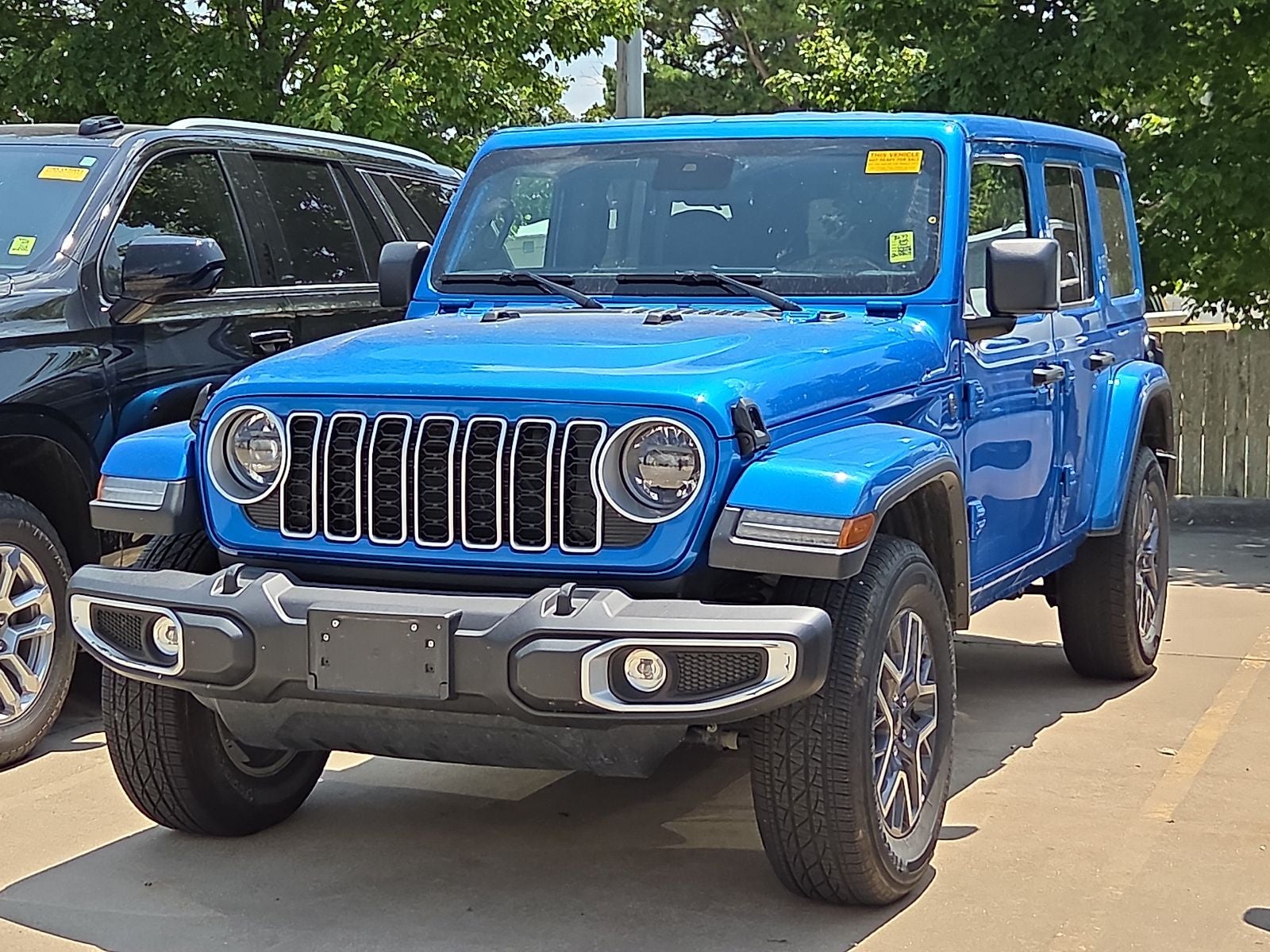 2025 Jeep Wrangler 4-Door Sahara 4x4