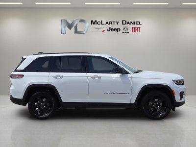 2023 Jeep Grand Cherokee Altitude 4x4
