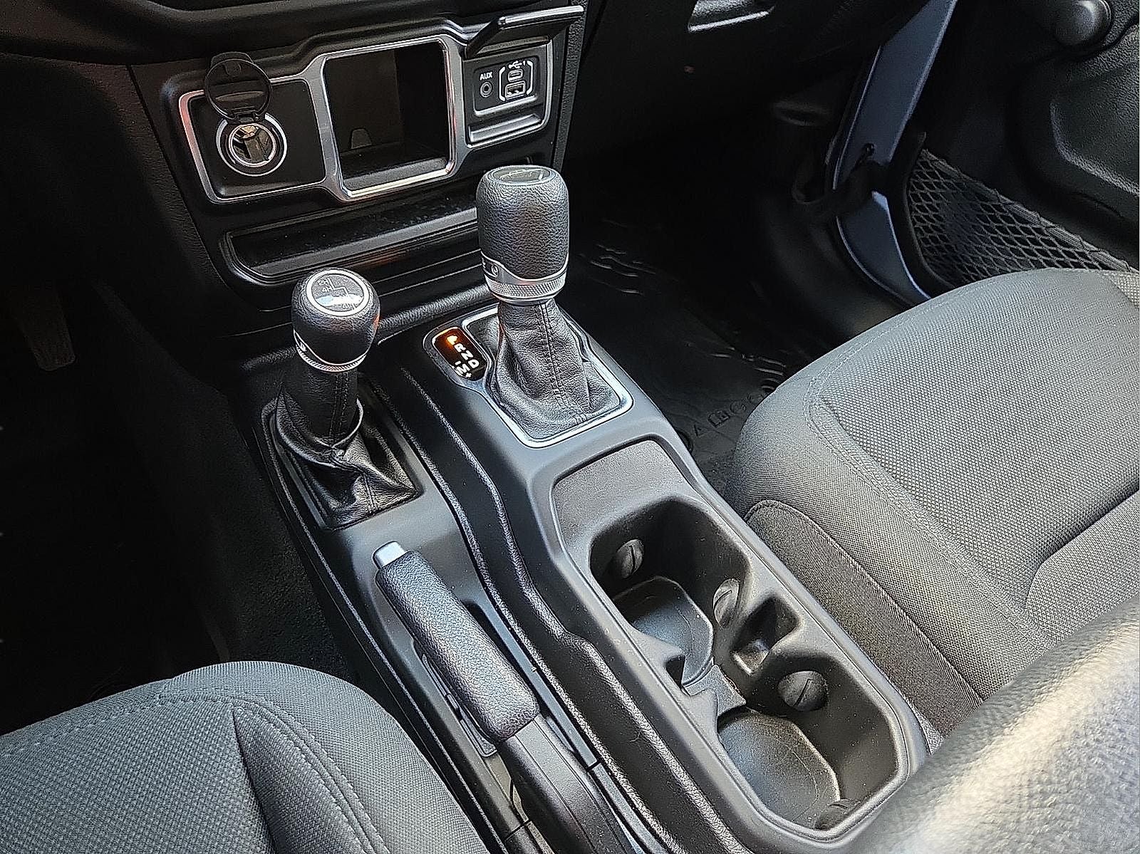 2021 Jeep Gladiator Willys Sport 4x4