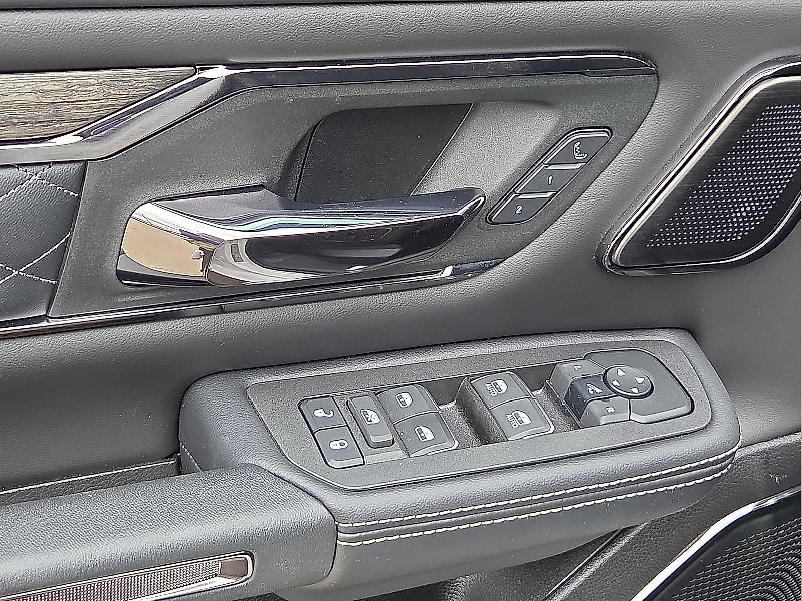 2025 RAM 1500 Limited Crew Cab 4x4 5'7' Box