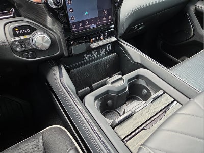 2025 RAM 1500 Limited Crew Cab 4x4 5'7' Box