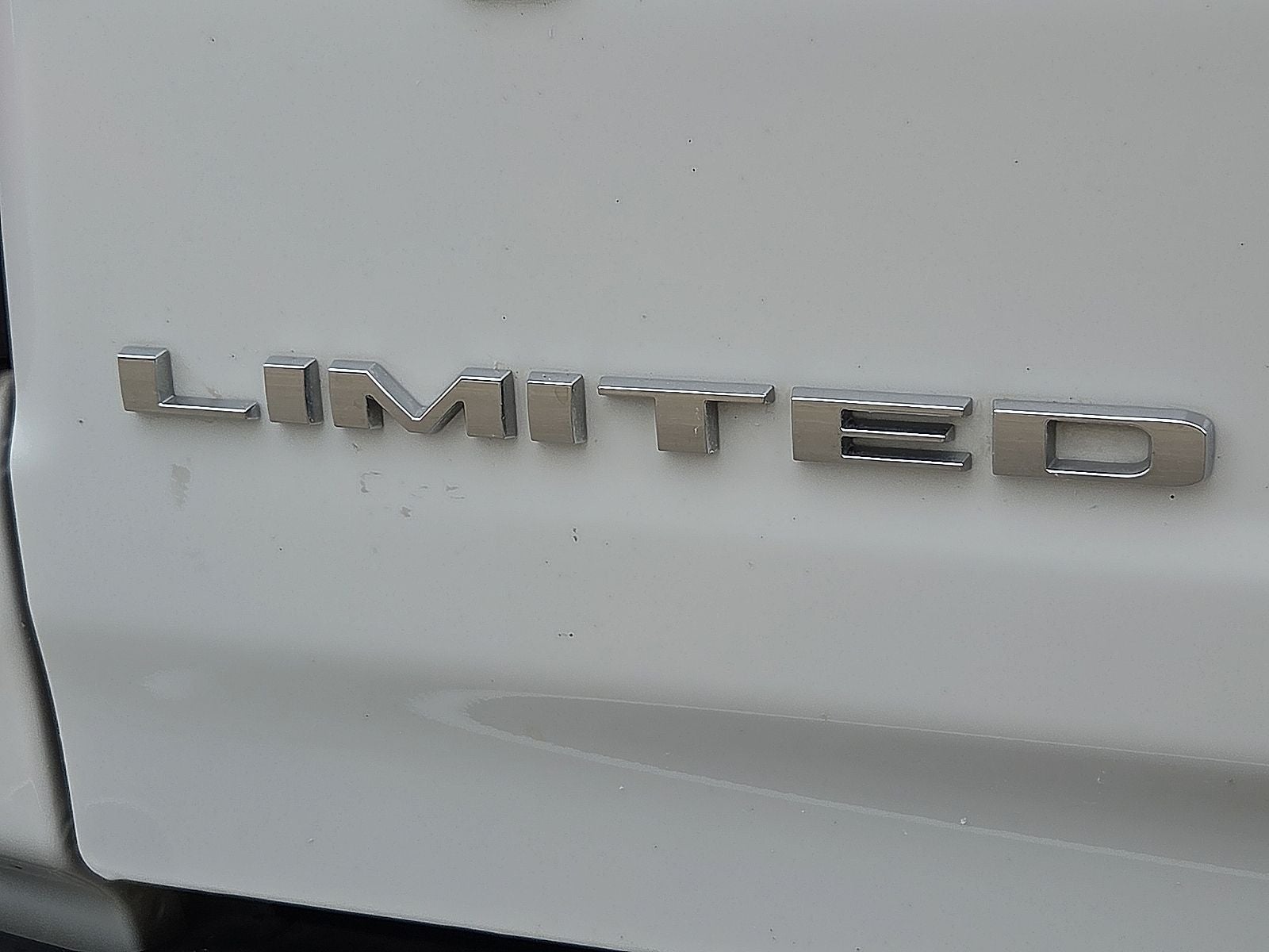 2023 RAM 1500 Limited Crew Cab 4x4 5'7' Box
