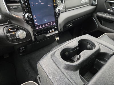 2025 RAM 1500 Laramie Crew Cab 4x4 5'7' Box