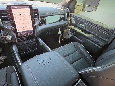 2025 RAM 1500 Laramie Crew Cab 4x4 5'7' Box