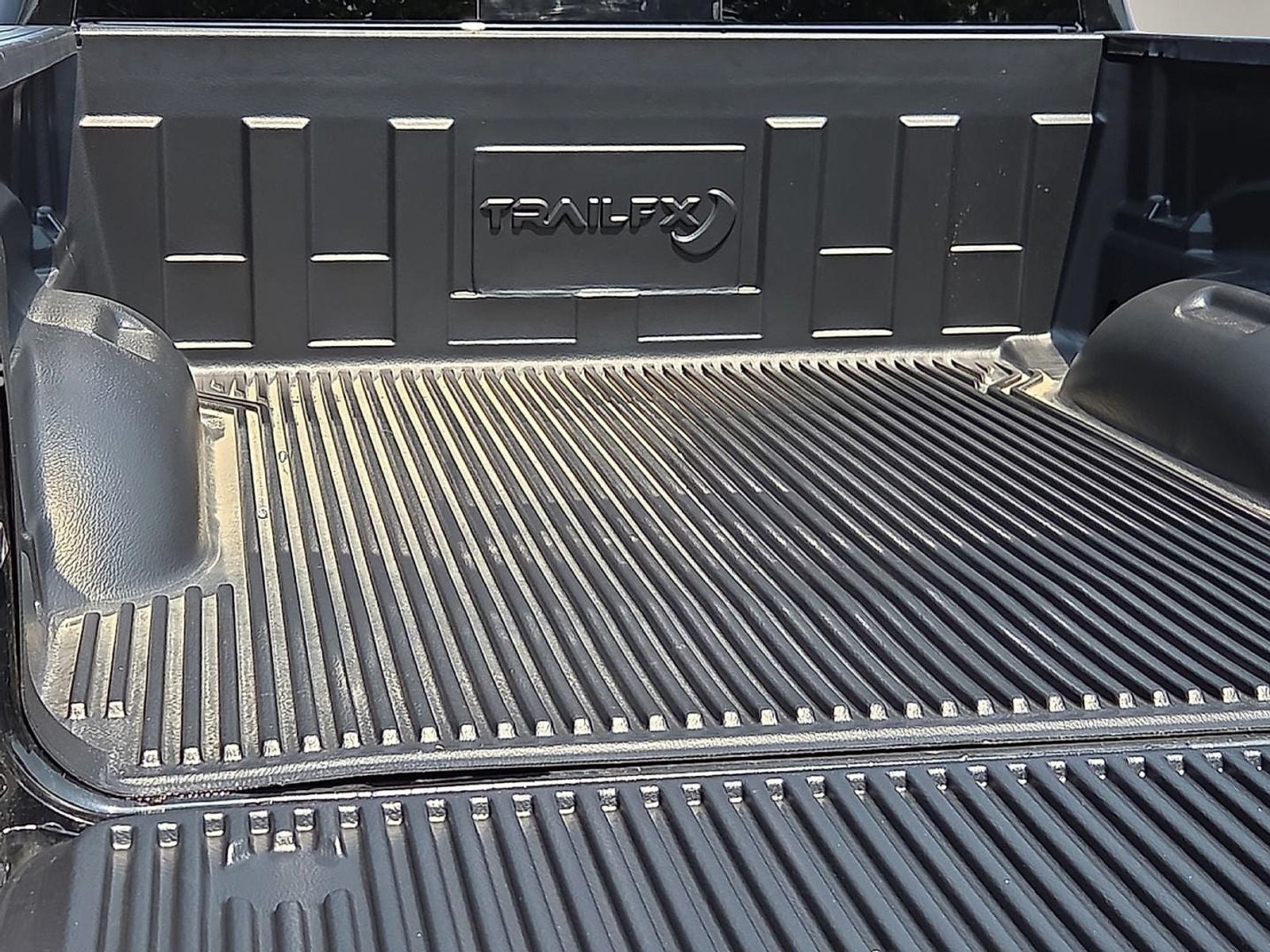 2023 RAM 1500 Laramie Crew Cab 4x4 5'7' Box