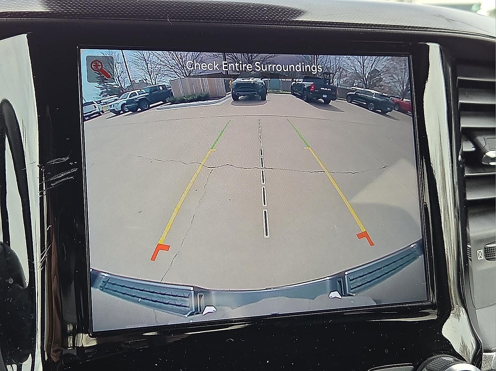 2022 RAM 1500 Laramie Crew Cab 4x4 5'7' Box