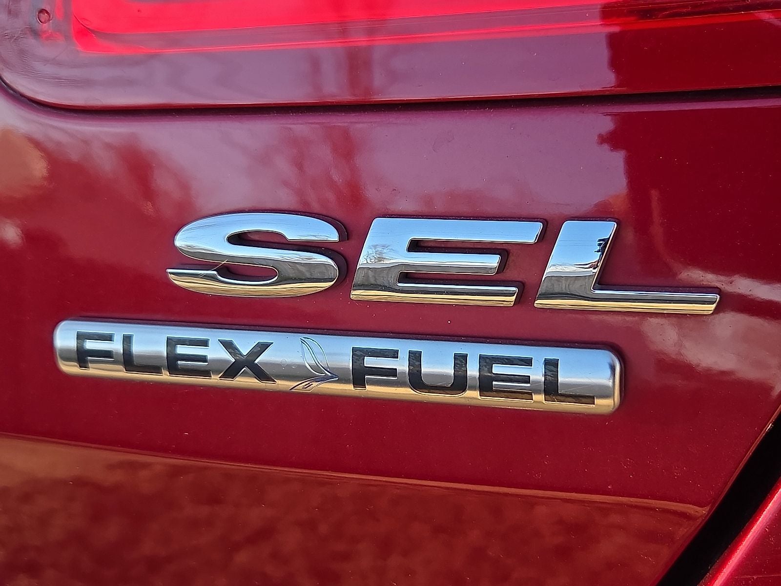 2017 Ford Taurus SEL