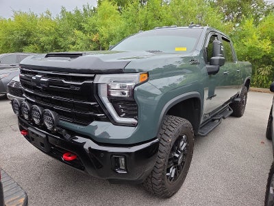 2025 Chevrolet Silverado 2500HD 4WD Crew Cab Standard Bed LT