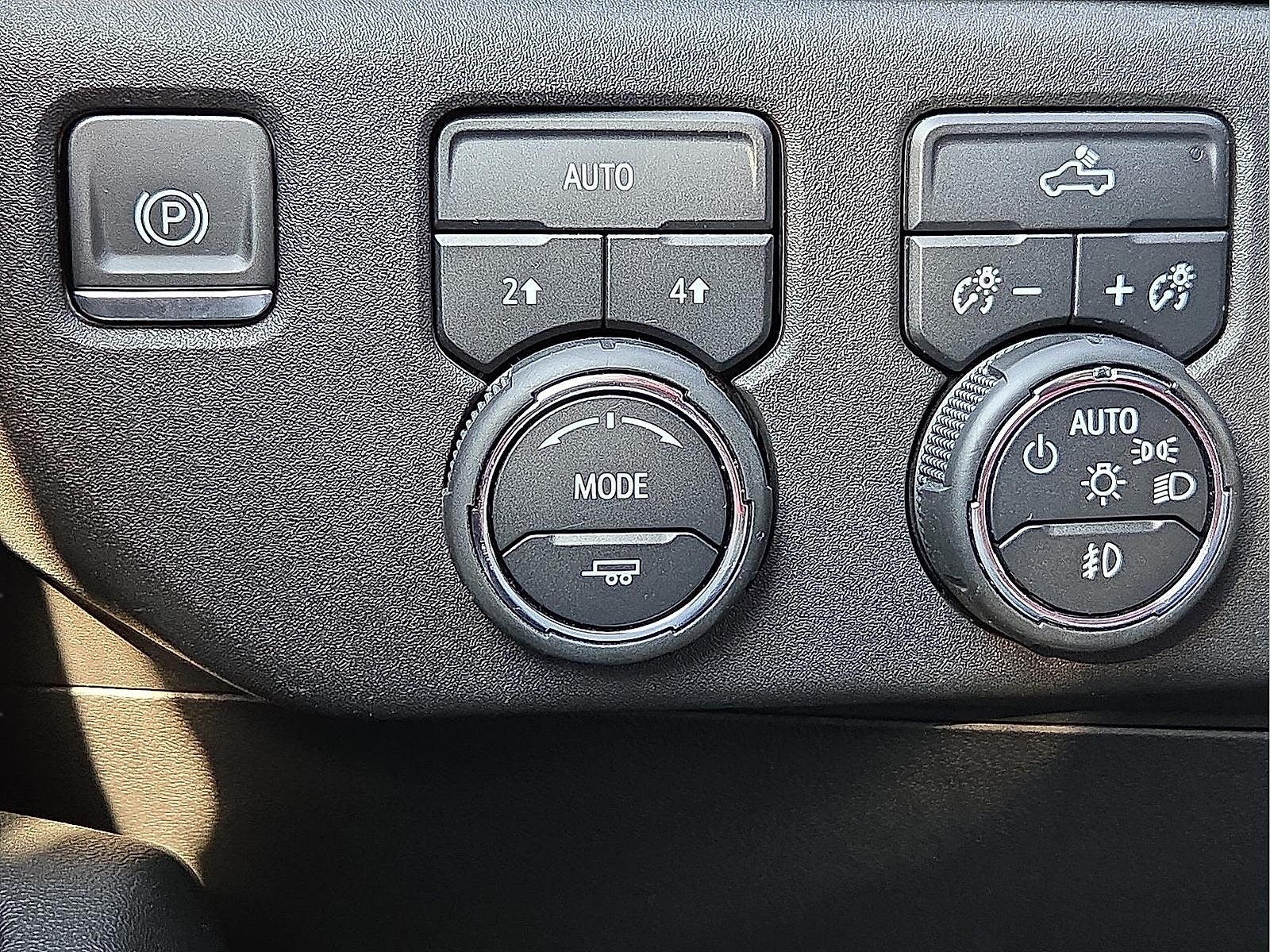 2024 Chevrolet Silverado 1500 4WD Crew Cab Short Bed RST