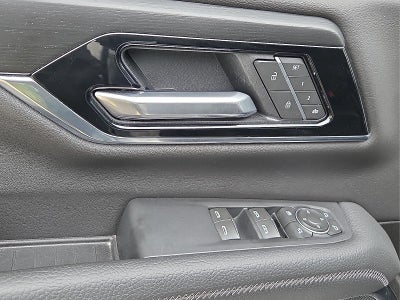 2025 GMC Yukon 4WD Denali