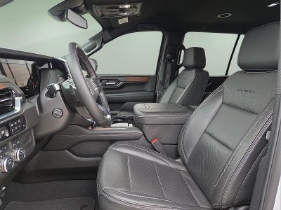 2025 GMC Yukon 4WD Denali