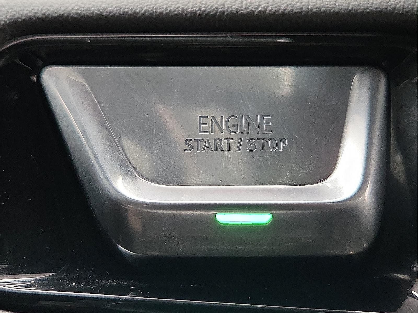 2025 GMC Yukon 4WD Denali