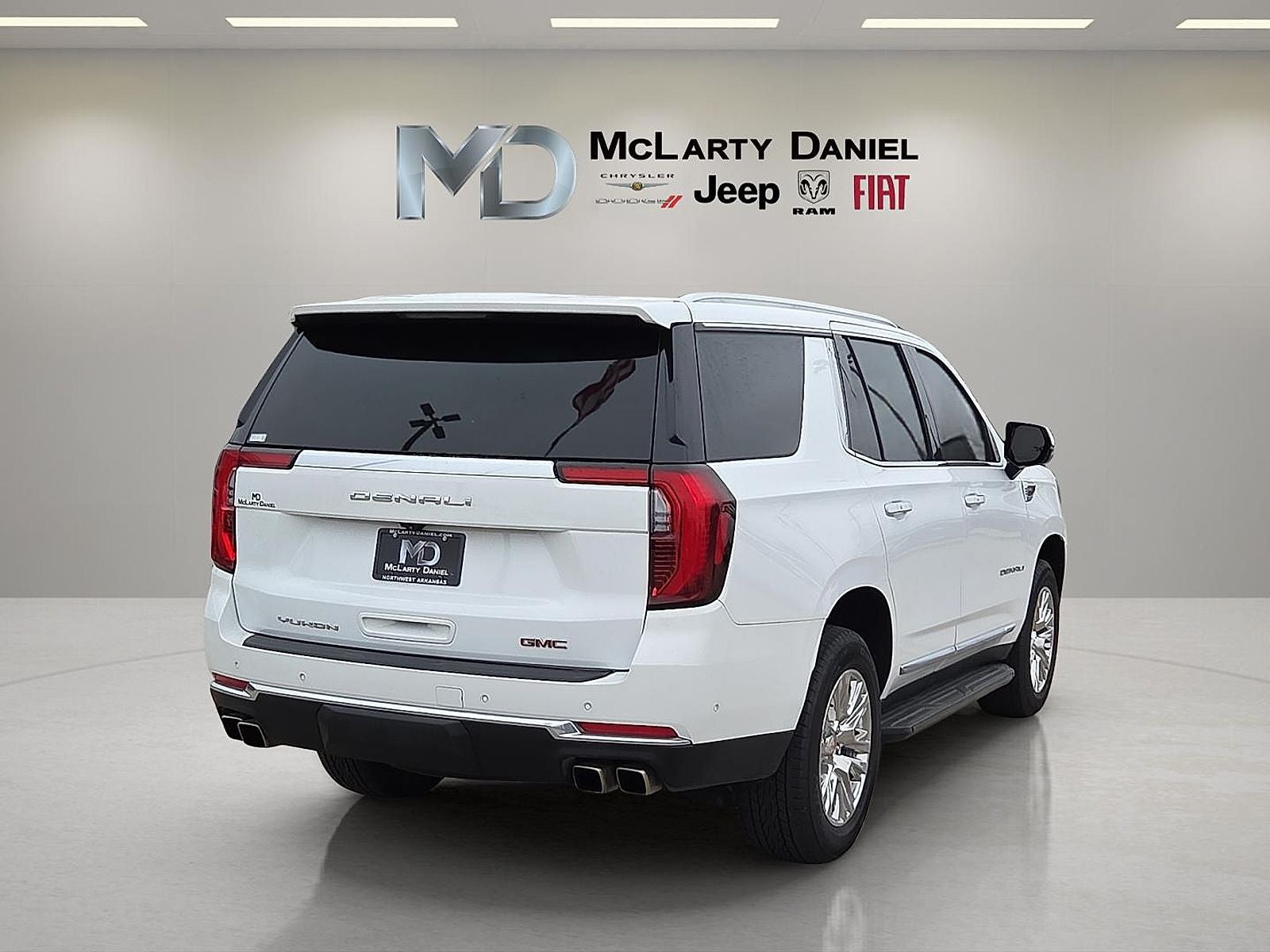 2025 GMC Yukon 4WD Denali