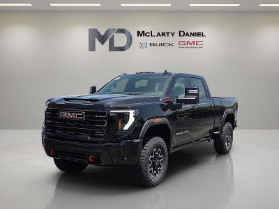 2025 GMC Sierra 2500HD 4WD Crew Cab Standard Bed AT4X
