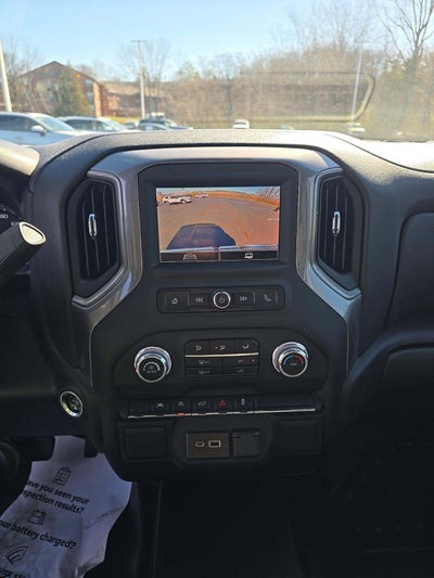 2023 GMC Sierra 1500 4WD Crew Cab Short Box Pro