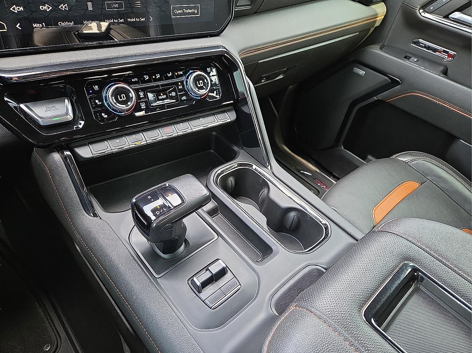 2022 GMC Sierra 1500 4WD Crew Cab Short Box AT4