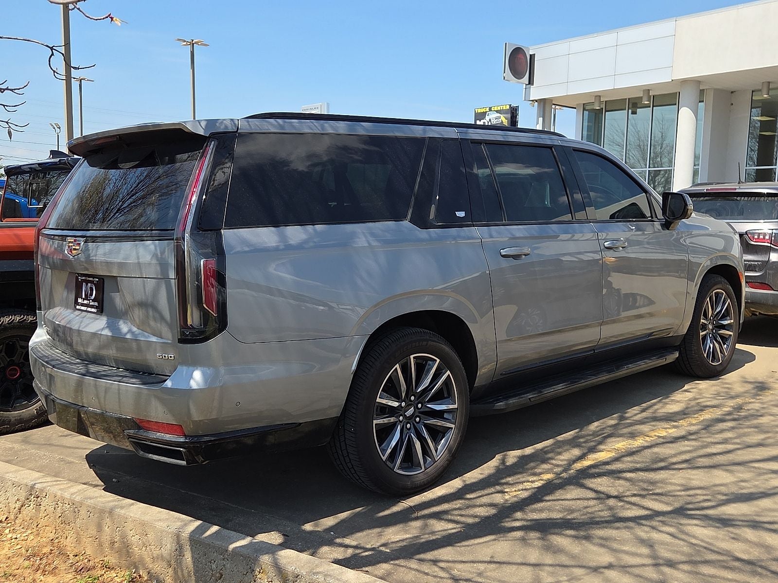 2023 Cadillac Escalade ESV 4WD Sport Platinum