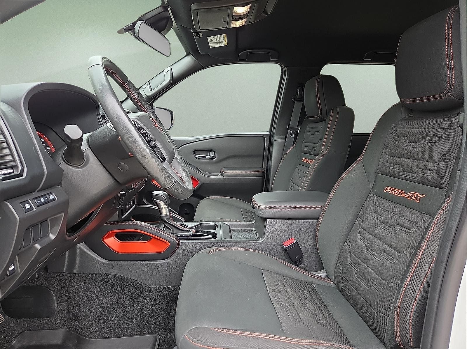 2023 Nissan Frontier Crew Cab PRO-4X 4x4