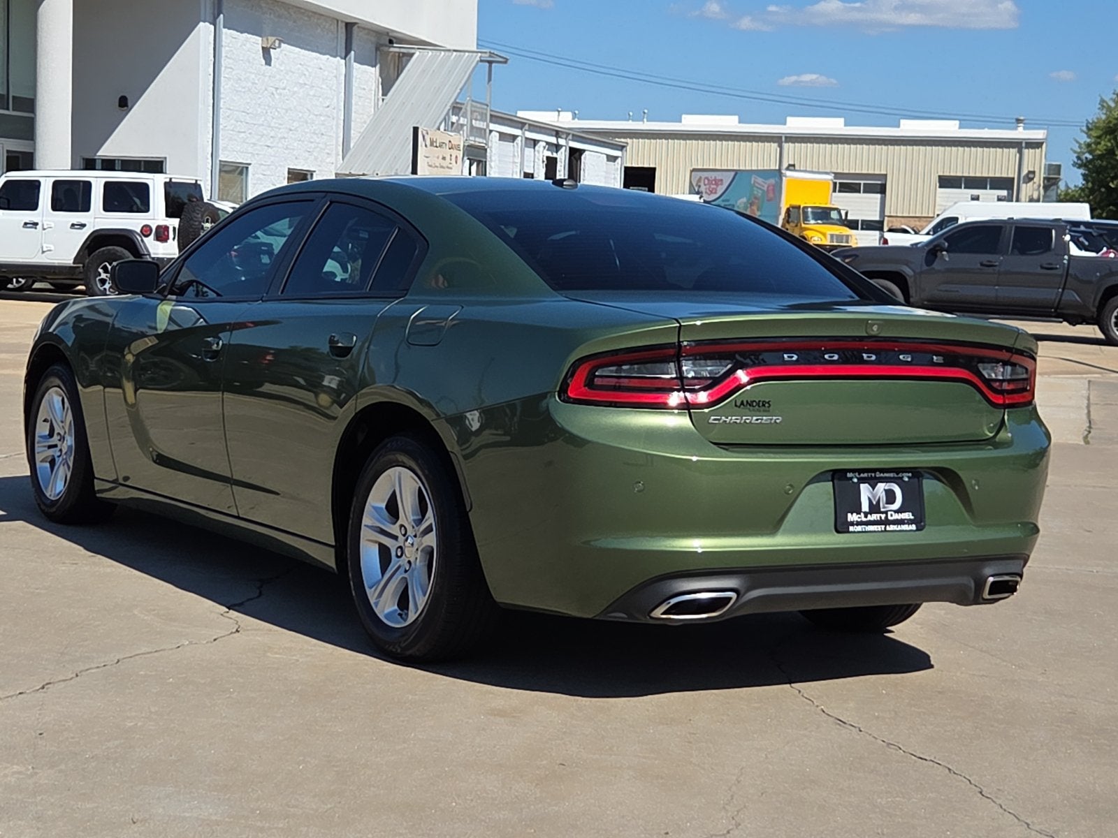 2022 Dodge Charger SXT RWD