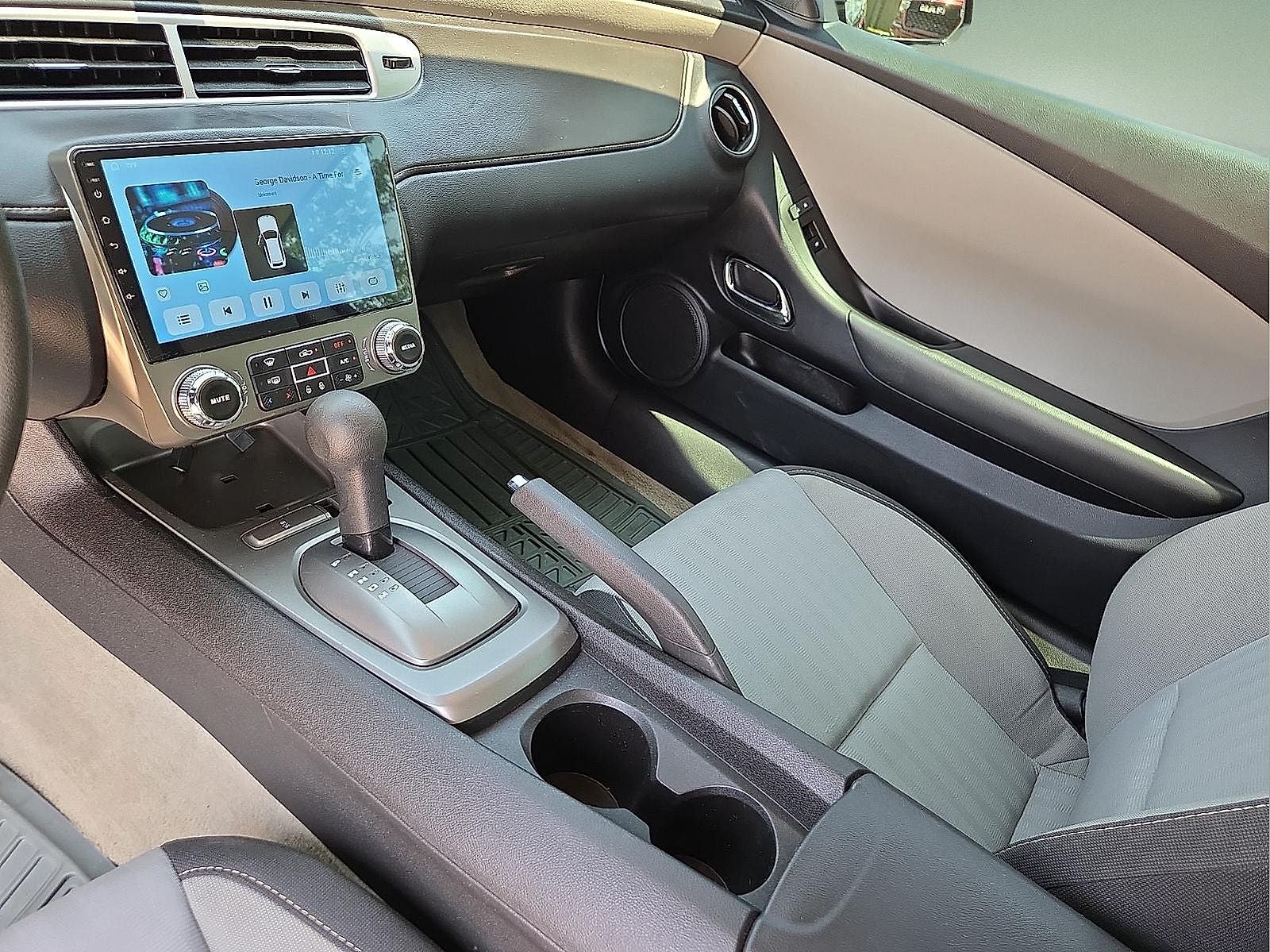 2013 Chevrolet Camaro 2LS