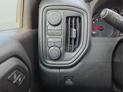 2024 Chevrolet Silverado 2500HD 4WD Crew Cab Standard Bed Custom